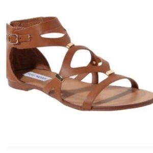 Steve Madden Comma Cognac and Gold Gladiator Sandals Size 10